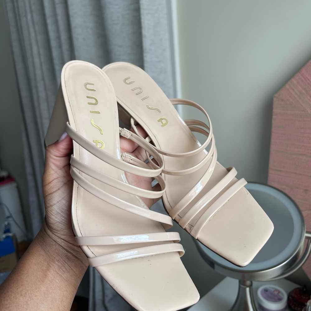 Unisa Women's Cream Strappy Heels
